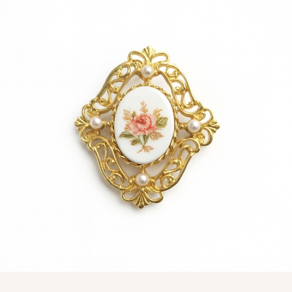 Vintage Floral Porcelain Brooch Gold Filigree Pearl Accents Romantic Cottagecore